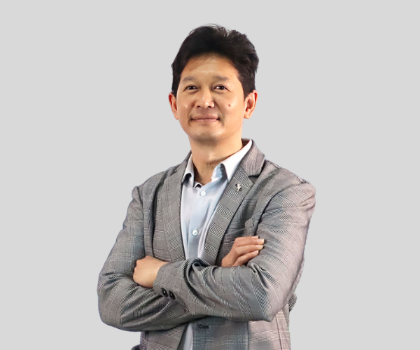 Assist. Prof. Dr. Wisut Chamsa-ard